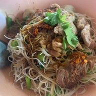 ก๋วยเตี๋ยวเรืออยุธยา
