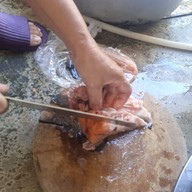 เมนูของร้าน ครัวป้าสวย ตลาดลุงออม