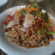 ตำนัว แซ่บอีสาน ฝ.6 / อาหารอีสาน+อาหารตามสั่ง