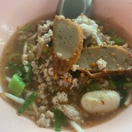 ก๋วยเตี๋ยวเรืออยุธยา
