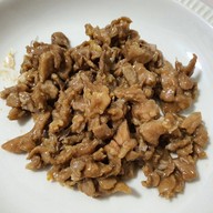 เมนูของร้าน อี๊ดข้าวเหนียวหมู ตลาดนัดทุ่งปอ