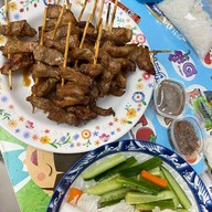 เมนูของร้าน หมูปลาร้าเจ๊เล็กท่าทราย