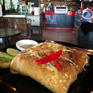 AVENUE Cafe' & Restaurant