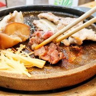 แจ่วฮ้อนลุงลี