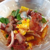 แซ่บปากแตก บาย ธิดาโอ่ง