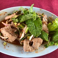 ส้มตำปูเสื่อ