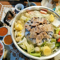 พี่น้องหมูกระทะ