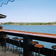 บรรยากาศ 10th Coffee Bar