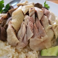เมนูของร้าน ข้าวมันไก่เลิศรส