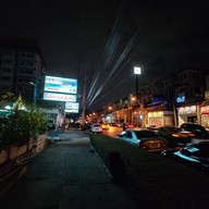 หน้าร้าน ทาวน์อินทาวน์ซีฟู้ด ทาวน์อินทาวน์