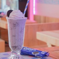 The Mone - Ice cream & cafe