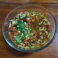 ลาบเป็ดริมชล
