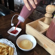 Song-oo Cafe & Bistro