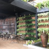 Song-oo Cafe & Bistro