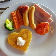 เมนูของร้าน ห้องอาหารดอยตุงลอดจ์