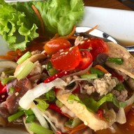 ลองมาแดก