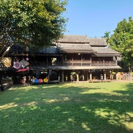 บรรยากาศ หลองข้าวลำ