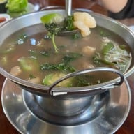 เมนูของร้าน ครัวน้ำตก