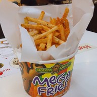 เมนูของร้าน Potato Corner เซ็นทรัลปิ่นเกล้า