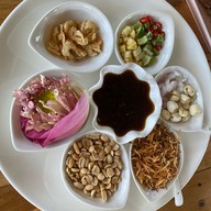 เมนูของร้าน Tree & Tide Riverside