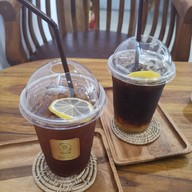 Khunkanom Cafe คุณขนม