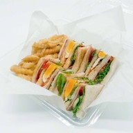 Coffee & Toast Cuisine จอมเทียน พัทยา