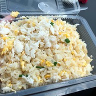 เมนูของร้าน พี่ต่าย ข้าวผัดปู ภูมิใจเสนอ