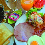 Coffee & Toast Cuisine จอมเทียน พัทยา