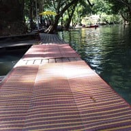 สวนขวัญ ทรอปิคอล คาเฟ่