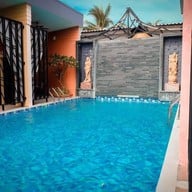 Baan Noppadol HuaHin Loft Resort