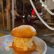 เมนูของร้าน ถ้วยถังไอติม บรรทัดทอง