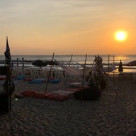Dhevan Dara Beach Villa Kui Buri