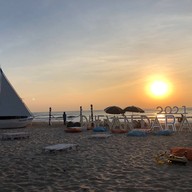 Dhevan Dara Beach Villa Kui Buri