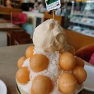 ภูเลย Restaurant ถนนร่วมใจ