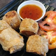 ไก่ย่างคุณหมอ ครัวเมจิกเฟิน แบริ่ง