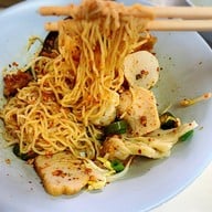 เมนูของร้าน วโรชา (เต็ง) ก๋วยเตี๋ยวลูกชิ้นปลา