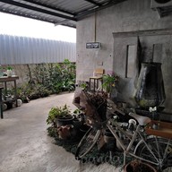 CUBE No.7 Coffee & Eatery