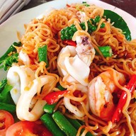 ตำ/ยำสะบึ้ม