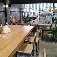 CUBE No.7 Coffee & Eatery