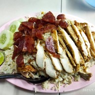 ร้านโจอี้อาหารตามสั่ง