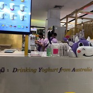 koomi Central ปิ่นเกล้า