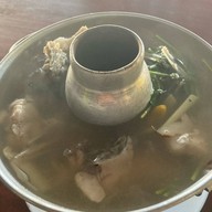 เมนูของร้าน ร้านทุ่งนาอ่าง ลาบปลาน้ำโขง