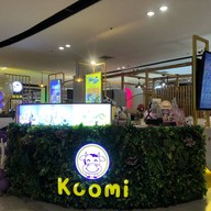 koomi Central ปิ่นเกล้า