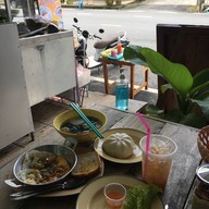 เมนูของร้าน ต้มจั๊บญวน By โรงนม คลองเรียน2