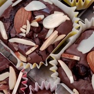 Magnum & Marty Bakery House