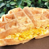 เซฟเฮ้าส์ เบเกอรี่ คาเฟ่ ซอยบ้านสวนเศรษฐกิจ30