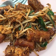 เมนูของร้าน ผัดไทยห่อไข่ช้างเผือก