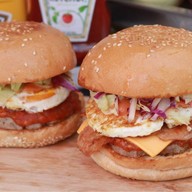 เบอร์เกอร์ American Kyoto Burger Homemade