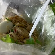 เมนูของร้าน บ้านคุณนา ข้าวหมูแดงสูตรภัตตาคาร