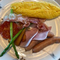 Pino Latte Resort & Cafe